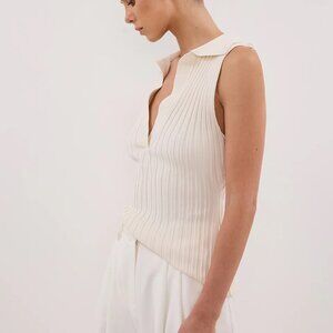 DISSH HAL PLASTER SLEEVELESS KNIT TOP